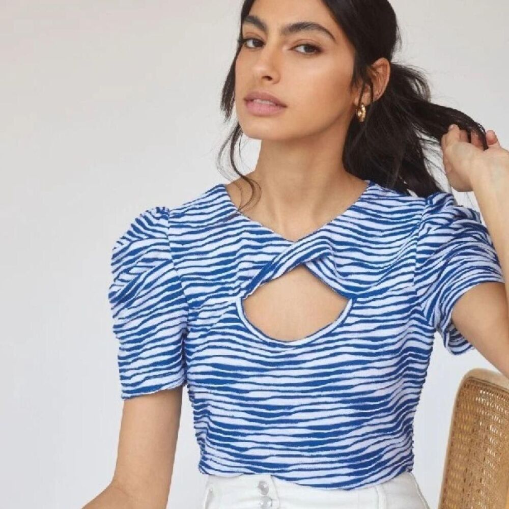 Anthropologie Women's Blue and Navy Shirt